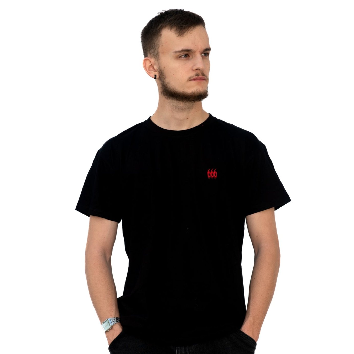 T-Shirt Noir Brodé Rouge